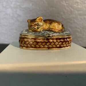 MONET Brown Enameled CAT Sleeping on Blue Bed TRINKET BOX New